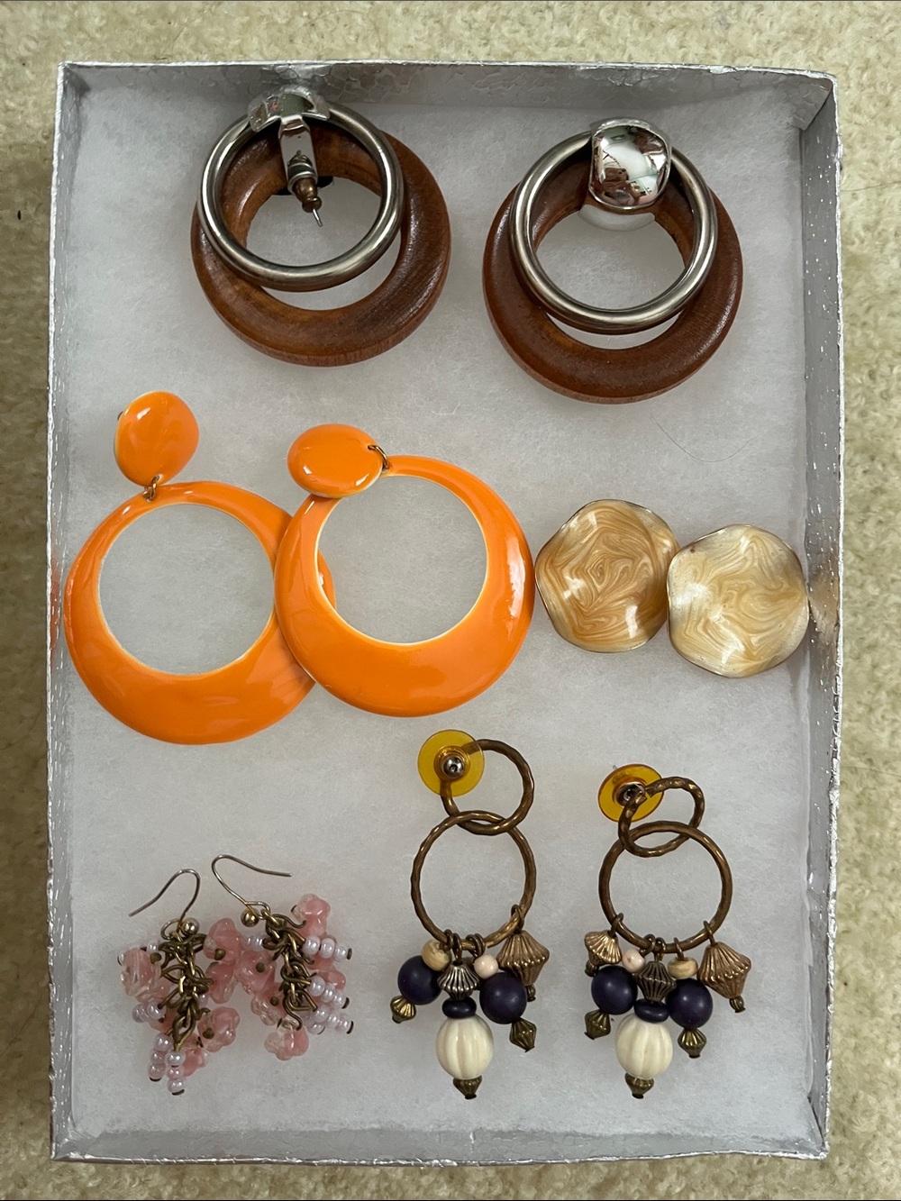 Retro Orange Hoop Earrings - Bold Statement Fashion